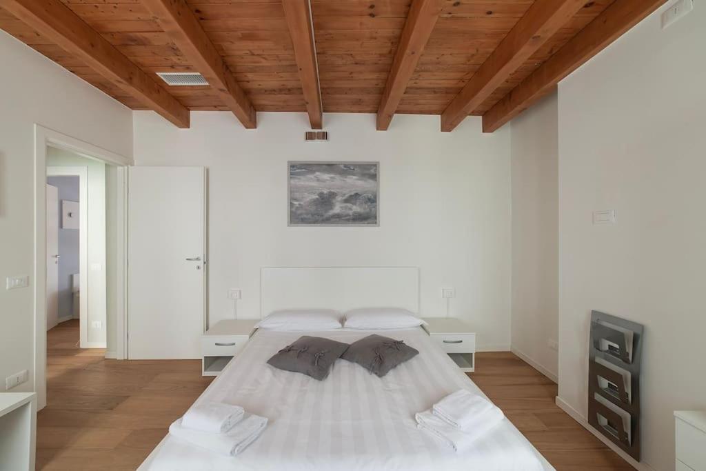 Dimora Acquamarina Apartment เวนิส ภายนอก รูปภาพ