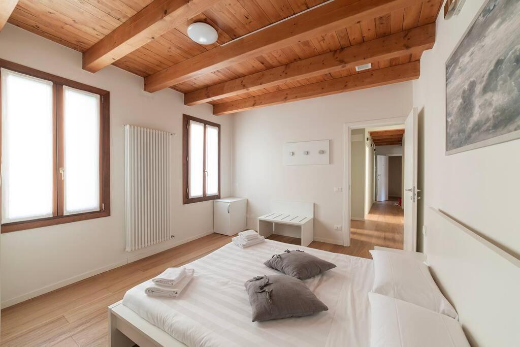 Dimora Acquamarina Apartment เวนิส ภายนอก รูปภาพ